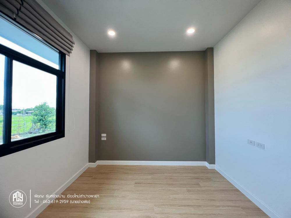 บ้านสไตล์คอนเทมโพรารี่ ขนาดห้องนอน 3 ห้องนอน 2 ห้องน้ำ พื้นที่ 195 ตร.ม. รูปที่ 28