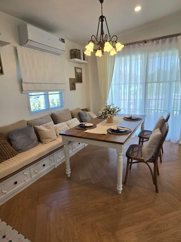 บ้านสไตล์คันทรี่ 2 ห้องนอน 2 ห้องน้ำ พื้นที่ใช้สอย 120 ตร.วา รูปที่ 6