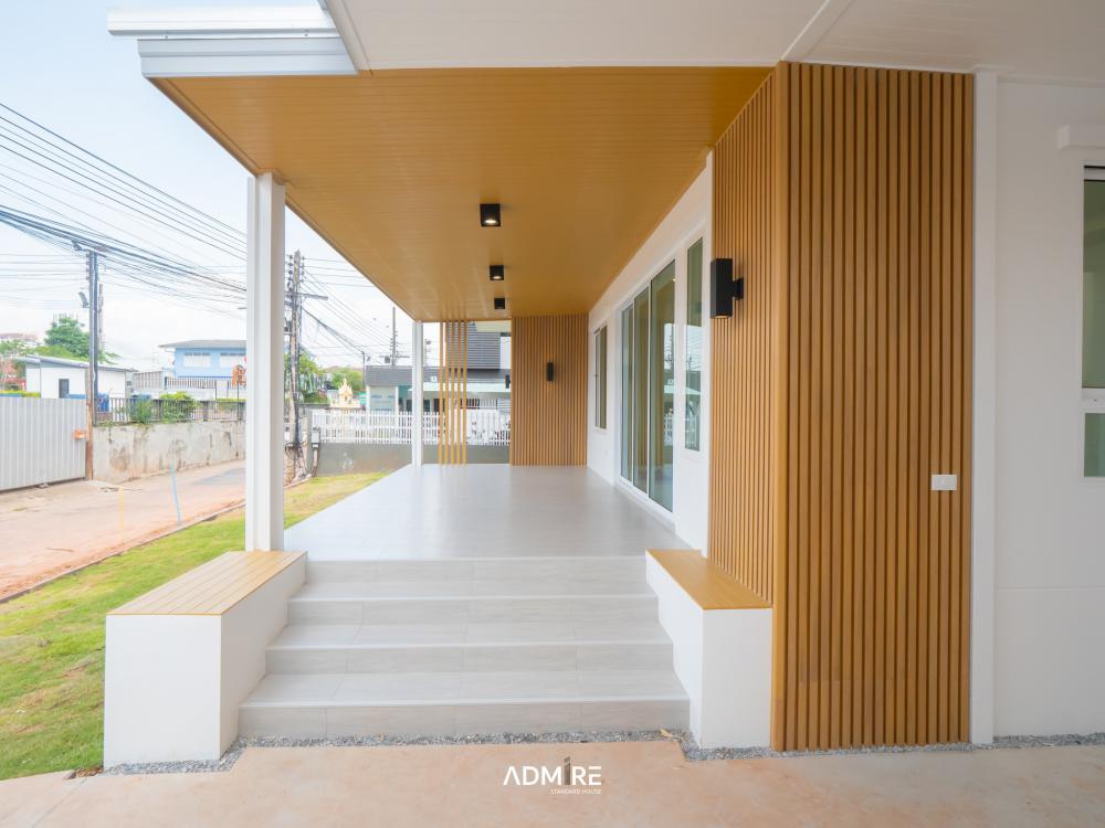 แบบบ้านสไตล์มินิมอล คอนเทมโพรารี่ ขนาด 3 ห้องนอน 2 ห้องน้ำ พื้นที่ใช้สอย 167 ตร.ม. รูปที่ 3