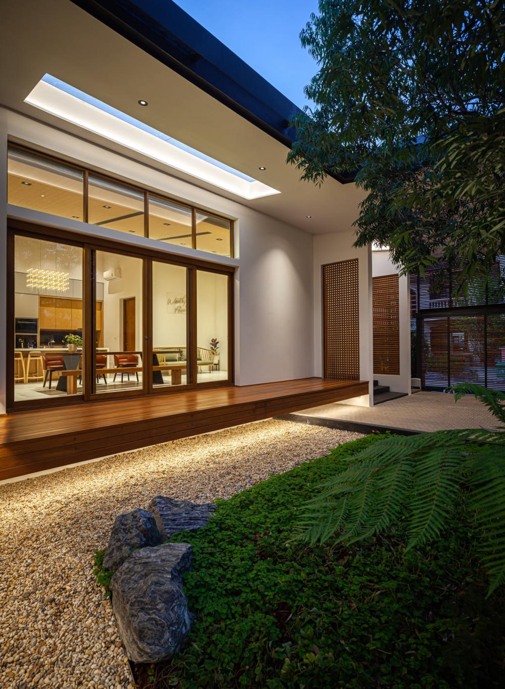 ไอเดียบ้านยกพื้นสูงห้อยขาพร้อมแต่งบ้านแต่งสวนได้อย่างลงตัว รูปที่ 20