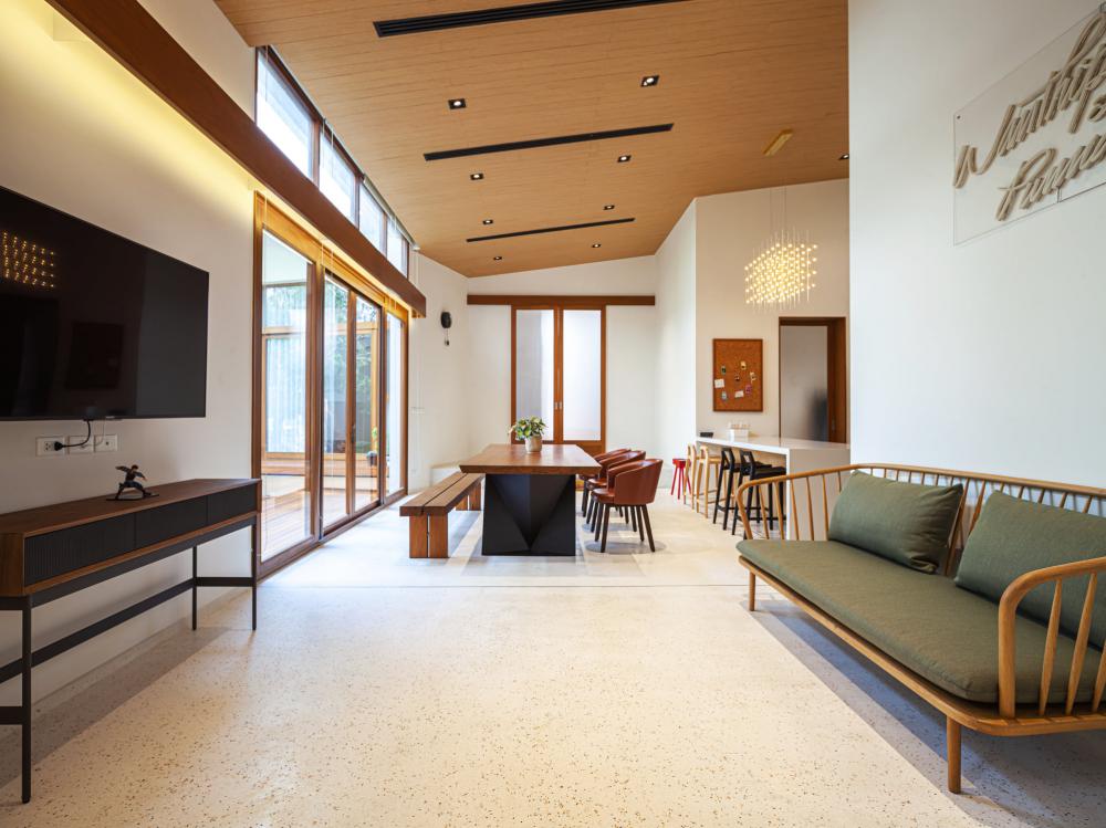 ไอเดียบ้านยกพื้นสูงห้อยขาพร้อมแต่งบ้านแต่งสวนได้อย่างลงตัว รูปที่ 5