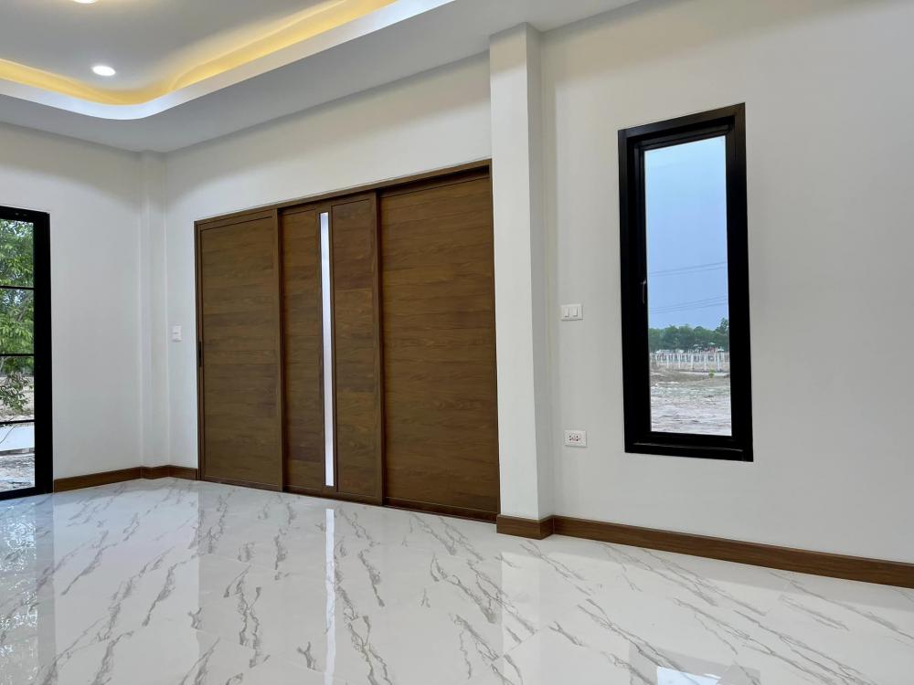 บ้านโมเดิร์นทรงกล่องมินิมอล ขนาด 3 ห้องนอน 2 ห้องน้ำ รูปที่ 29