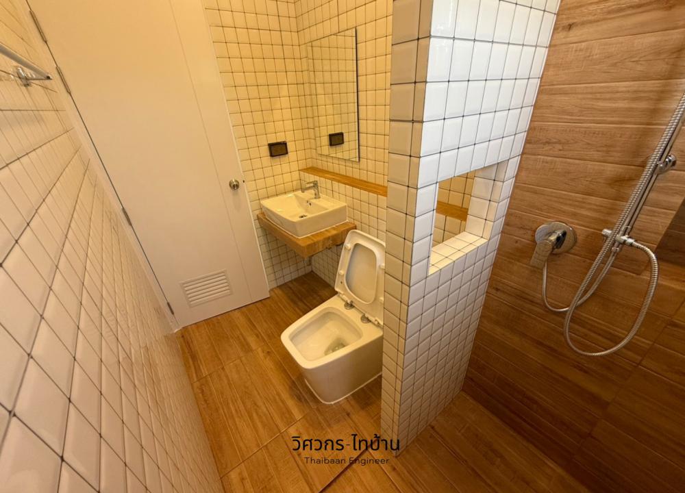 แบบบ้านโมเดิร์นทรงกล่อง ขนาด 3 ห้องนอน 2 ห้องน้ำ ฟังก์ชั่นครบครันและสวนหญ้ากว้างหน้าบ้าน รูปที่ 10