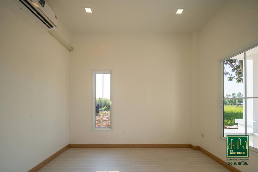 แบบบ้านสไตล์มินิมอล (Minimal) ขนาด 3 ห้องนอน 2 ห้องน้ำ งบ 1.3 ลบ. สร้างบ้านในแบบที่สะท้อนตัวคุณเอง ให้เราเป็นส่วนหนึ่งในการสร้างอนาคตของคุณ รูปที่ 15