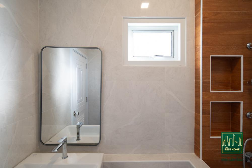 แบบบ้านสไตล์มินิมอล (Minimal) ขนาด 3 ห้องนอน 2 ห้องน้ำ งบ 1.3 ลบ. สร้างบ้านในแบบที่สะท้อนตัวคุณเอง ให้เราเป็นส่วนหนึ่งในการสร้างอนาคตของคุณ รูปที่ 23