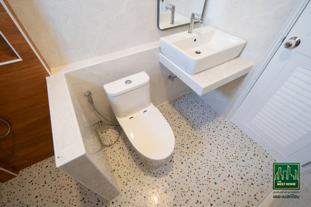 แบบบ้านสไตล์มินิมอล (Minimal) ขนาด 3 ห้องนอน 2 ห้องน้ำ งบ 1.3 ลบ. สร้างบ้านในแบบที่สะท้อนตัวคุณเอง ให้เราเป็นส่วนหนึ่งในการสร้างอนาคตของคุณ รูปที่ 35