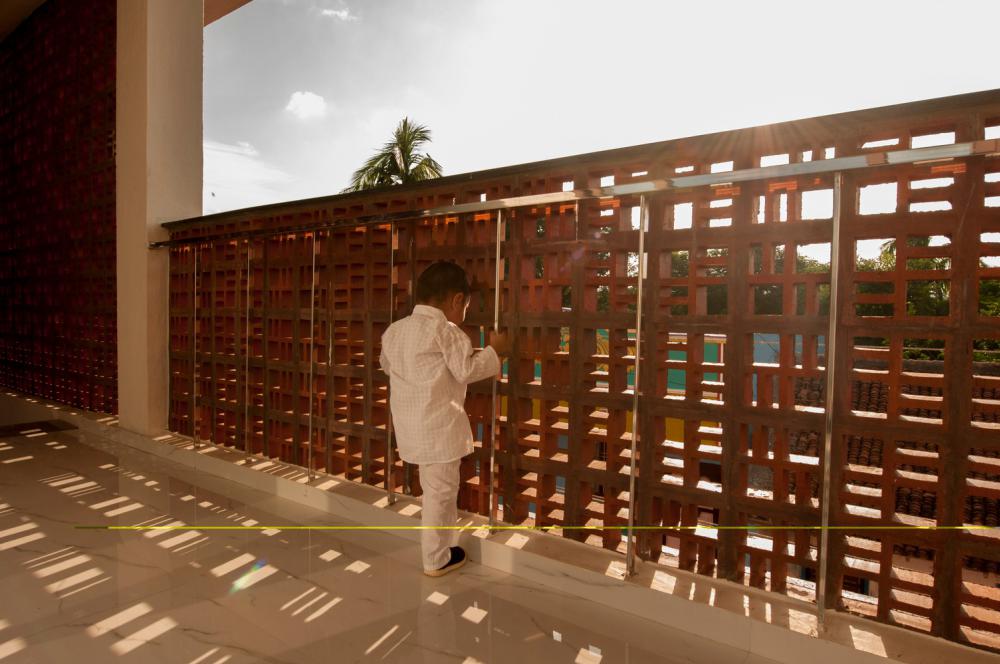 บ้านที่ออกแบบด้วยหัวใจและความอบอุ่นโดยสถาปนิกต่างชาติ พื้นที่ 500 ตร.ม. รูปที่ 6