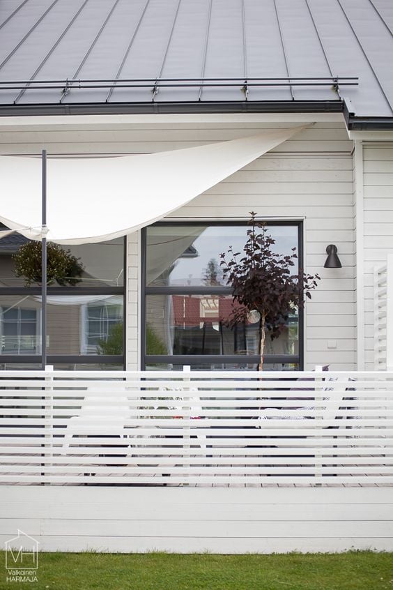 15 ไอเดียระเเนงไม้สวยๆ รูปที่ 12