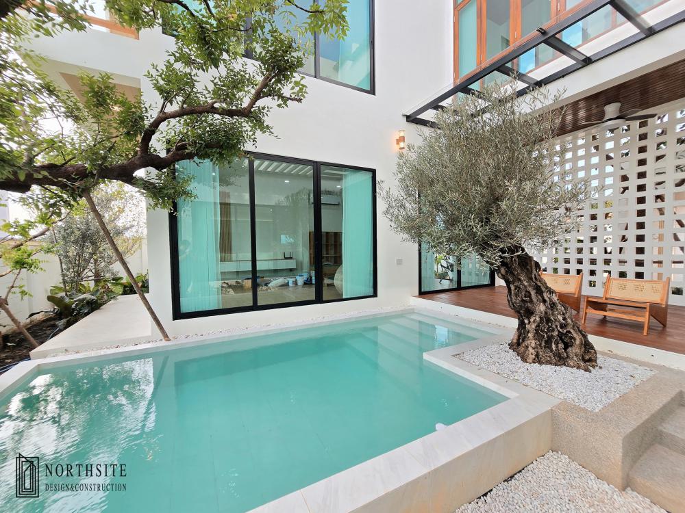 บ้านพักอาศัย2ชั้น สไตล์โมเดิร์น ขนาด 4 ห้องนอน 5 ห้องน้ำ พื้นที่ใช้สอย 373 ตร.ม.  รูปที่ 11