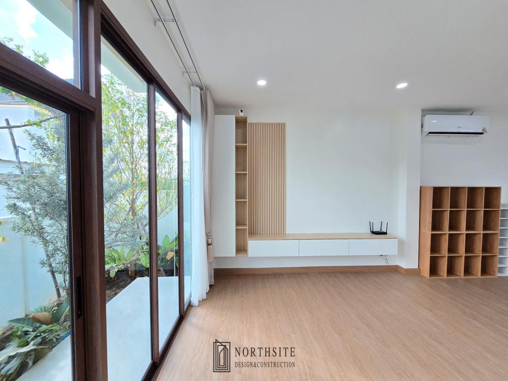 บ้านพักอาศัย2ชั้น สไตล์โมเดิร์น ขนาด 4 ห้องนอน 5 ห้องน้ำ พื้นที่ใช้สอย 373 ตร.ม.  รูปที่ 17