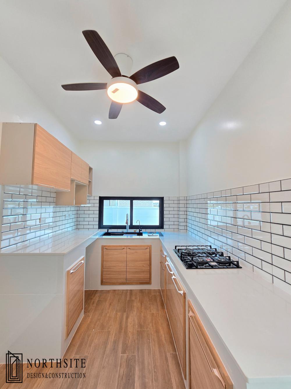 บ้านพักอาศัย2ชั้น สไตล์โมเดิร์น ขนาด 4 ห้องนอน 5 ห้องน้ำ พื้นที่ใช้สอย 373 ตร.ม.  รูปที่ 22