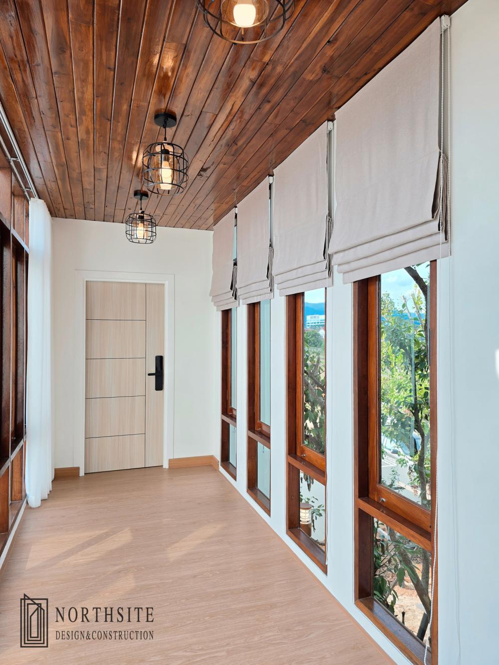 บ้านพักอาศัย2ชั้น สไตล์โมเดิร์น ขนาด 4 ห้องนอน 5 ห้องน้ำ พื้นที่ใช้สอย 373 ตร.ม.  รูปที่ 26