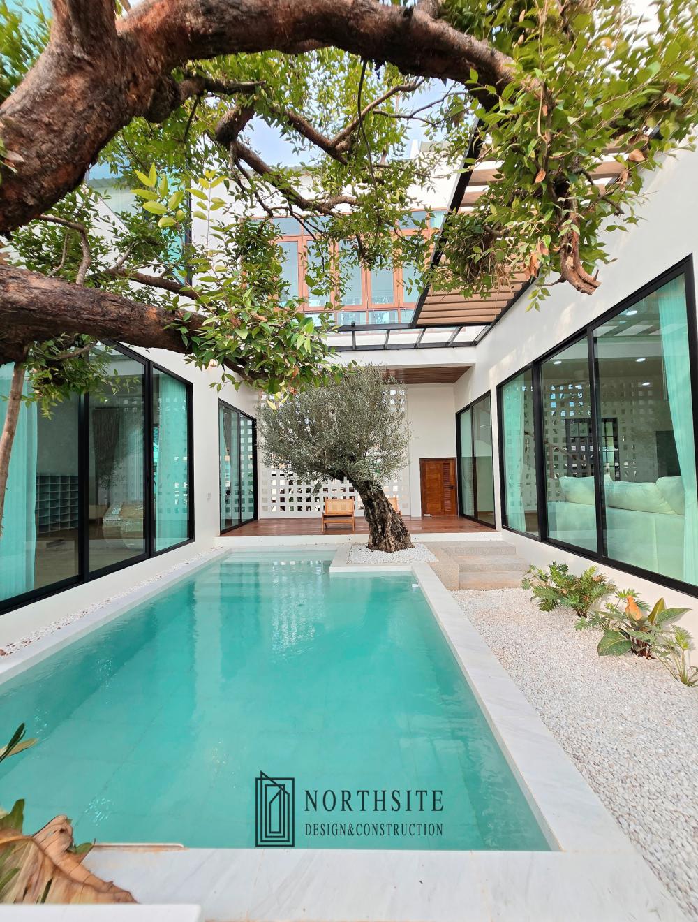 บ้านพักอาศัย2ชั้น สไตล์โมเดิร์น ขนาด 4 ห้องนอน 5 ห้องน้ำ พื้นที่ใช้สอย 373 ตร.ม.  รูปที่ 5