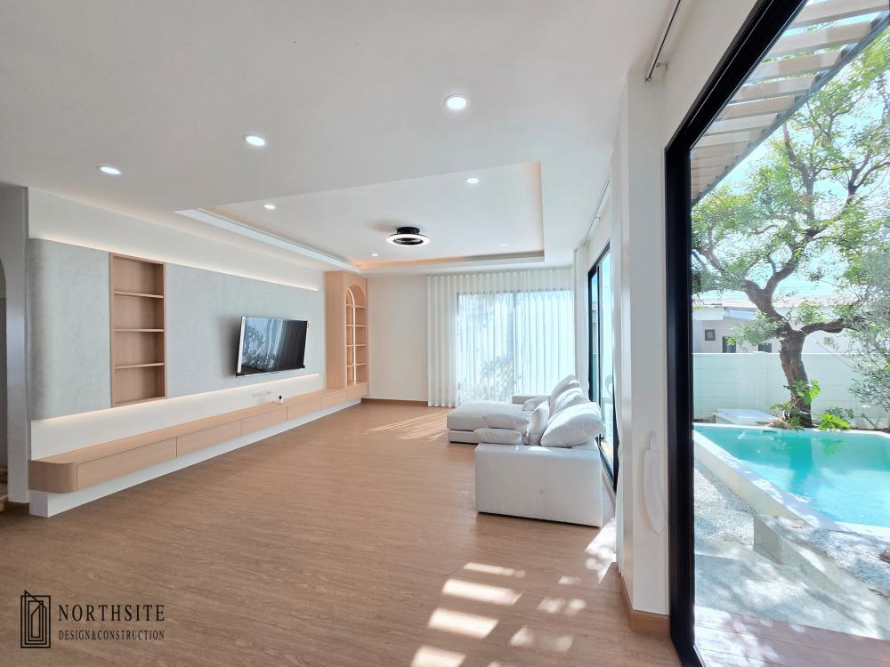 บ้านพักอาศัย2ชั้น สไตล์โมเดิร์น ขนาด 4 ห้องนอน 5 ห้องน้ำ พื้นที่ใช้สอย 373 ตร.ม.  รูปที่ 6