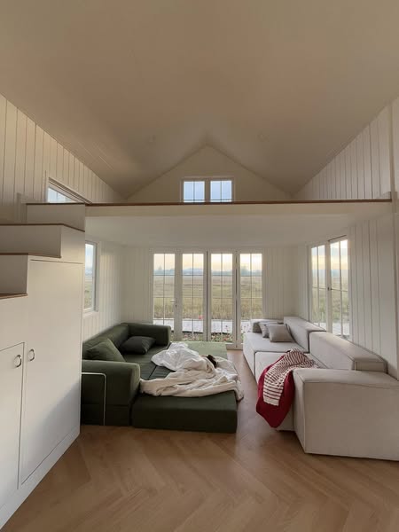 ไอเดียบ้านพักตากอากาศขนาดมินิร่ายล้อมด้วยสวนดอกไม้ รูปที่ 3