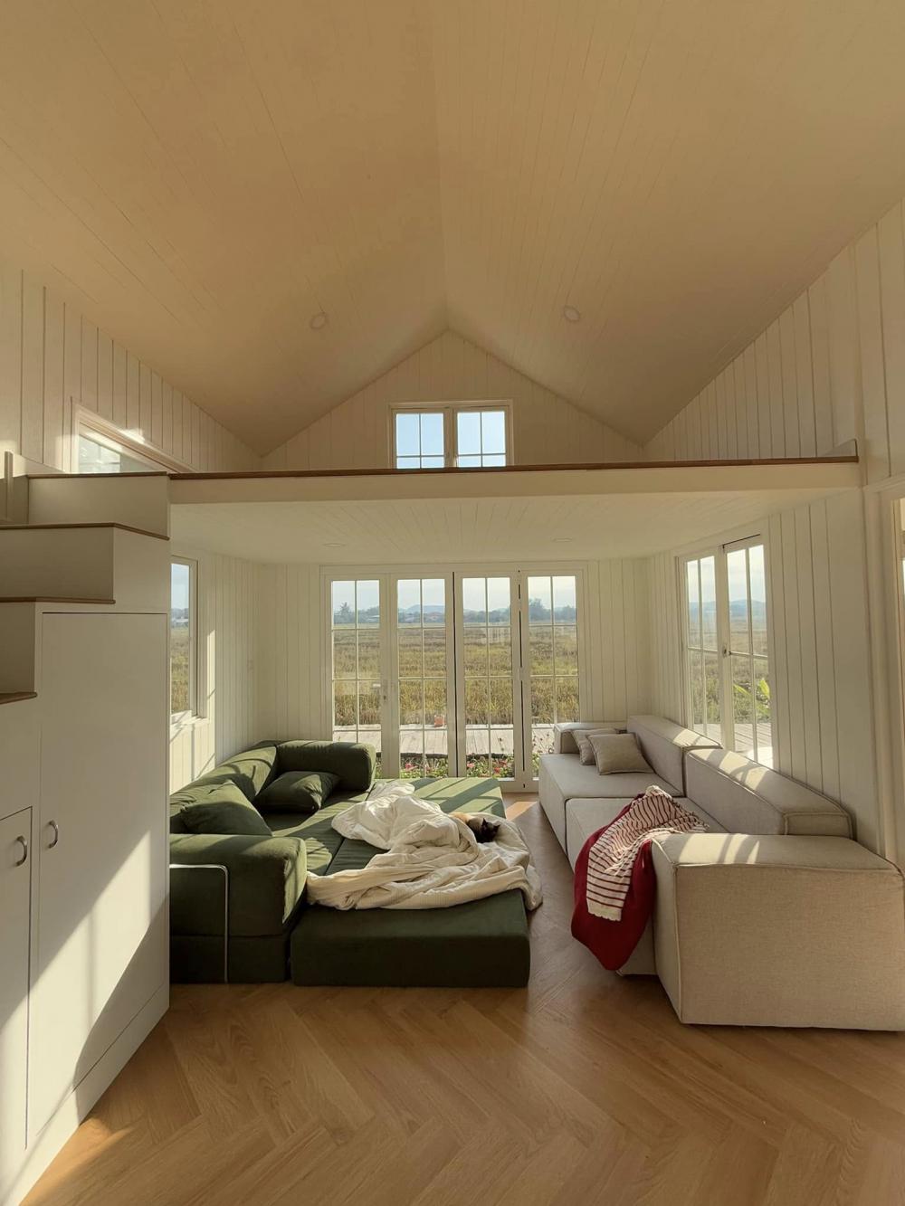 ไอเดียบ้านพักตากอากาศขนาดมินิร่ายล้อมด้วยสวนดอกไม้ รูปที่ 6