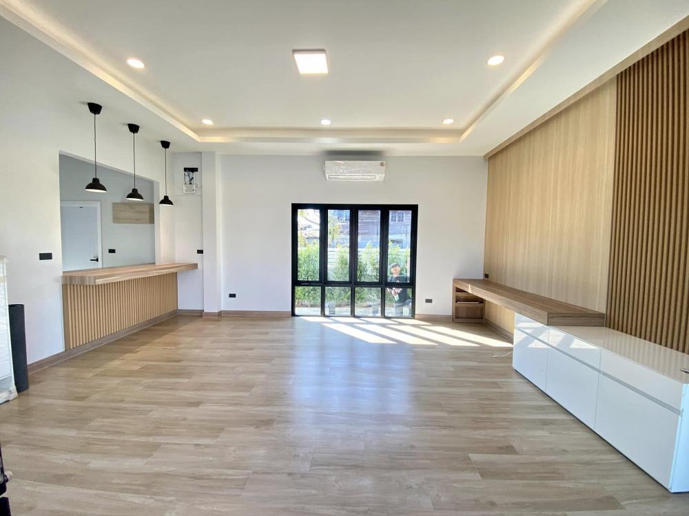 ไอเดียบิ้วอินบ้านสไตล์เดิร์น รูปที่ 9