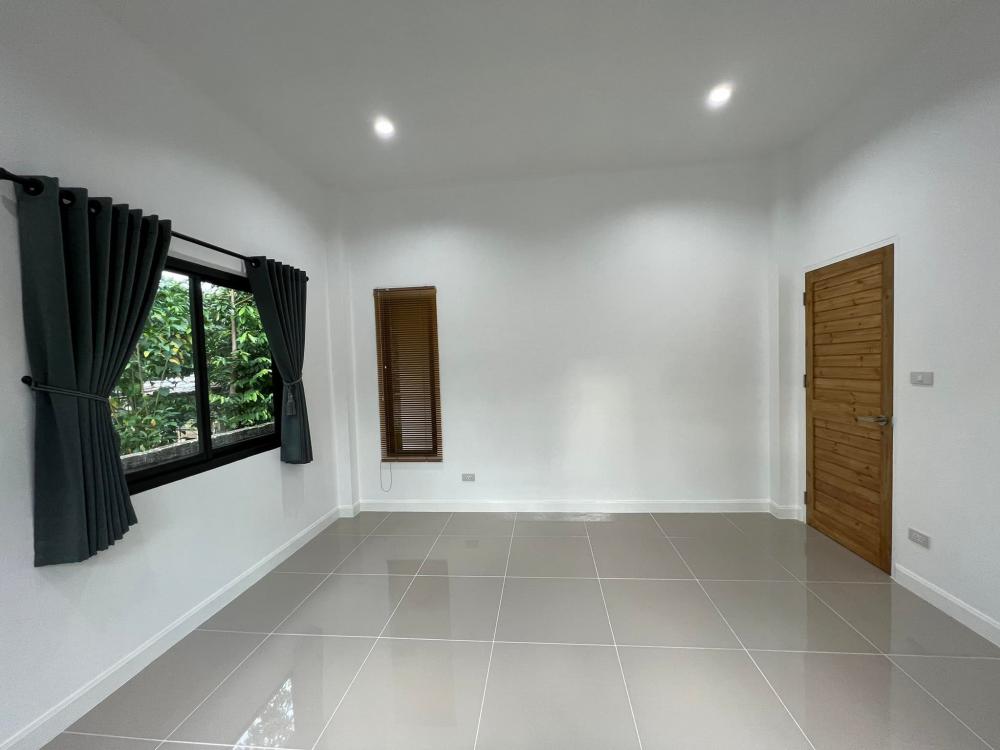 บ้านพักอาศัย หนึ่งชั้นตัวแอลหลังคาจั่วบริบทชุมชน อยู่กับธรรมชาติ 3ห้องนอน 2ห้องน้ำ 1ห้องโถง 1ห้องครัว พื้นที่ 147 ตารางเมตร รูปที่ 21