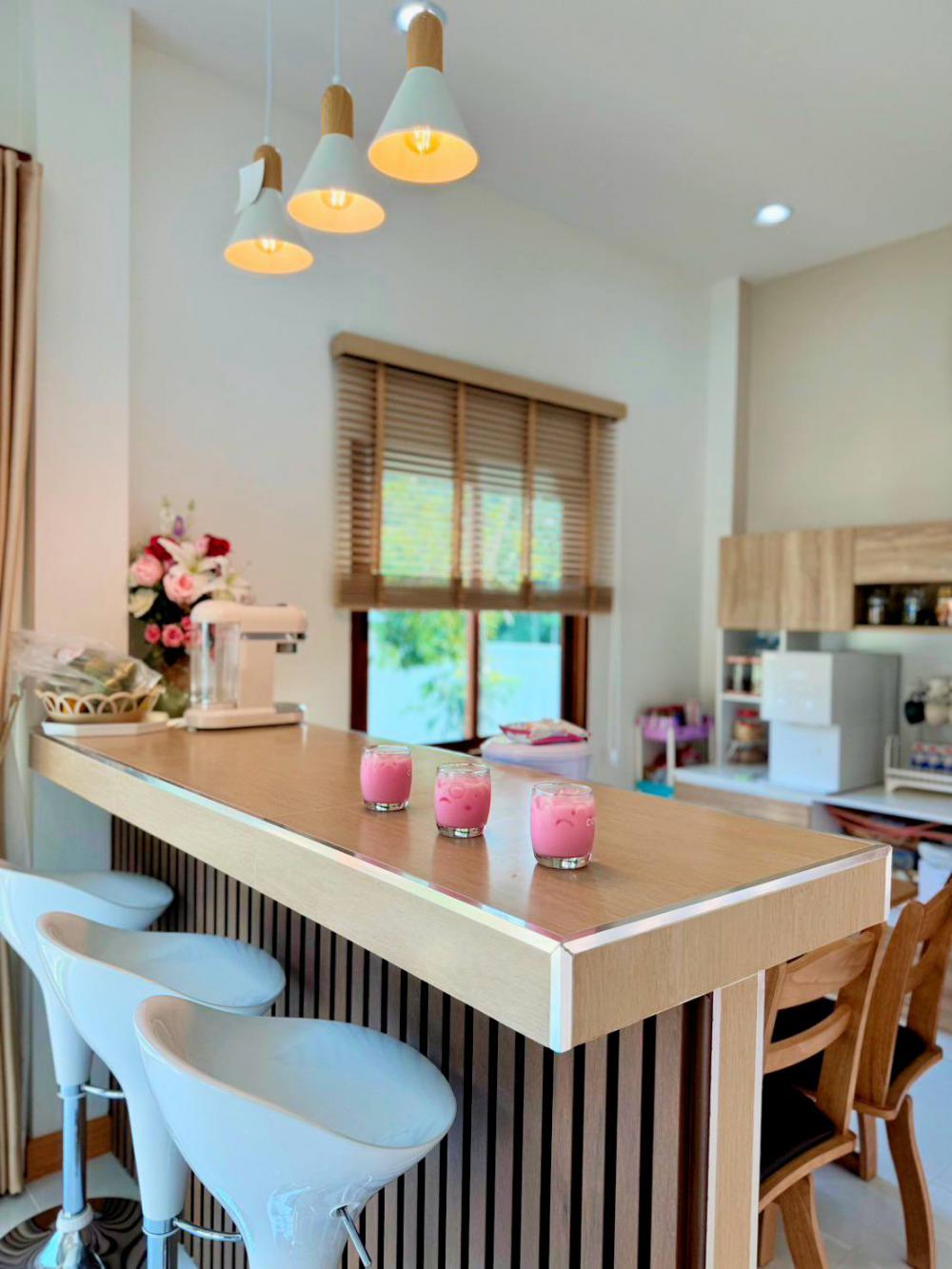 บ้านสไตล์มินิมอลมูจิ กับระยะเวลาในการสร้าง 1 ปีเต็ม สร้างออกมาได้สวยตกแต่งน่าอยู่ รูปที่ 4