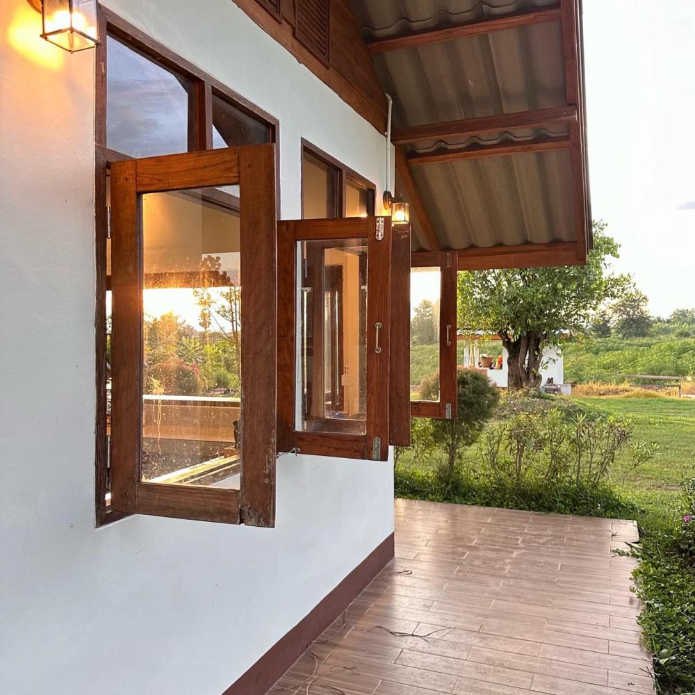 ไอเดียครัวนอกบ้านขนาดเล็กสไตล์โฮมมี่ รูปที่ 11