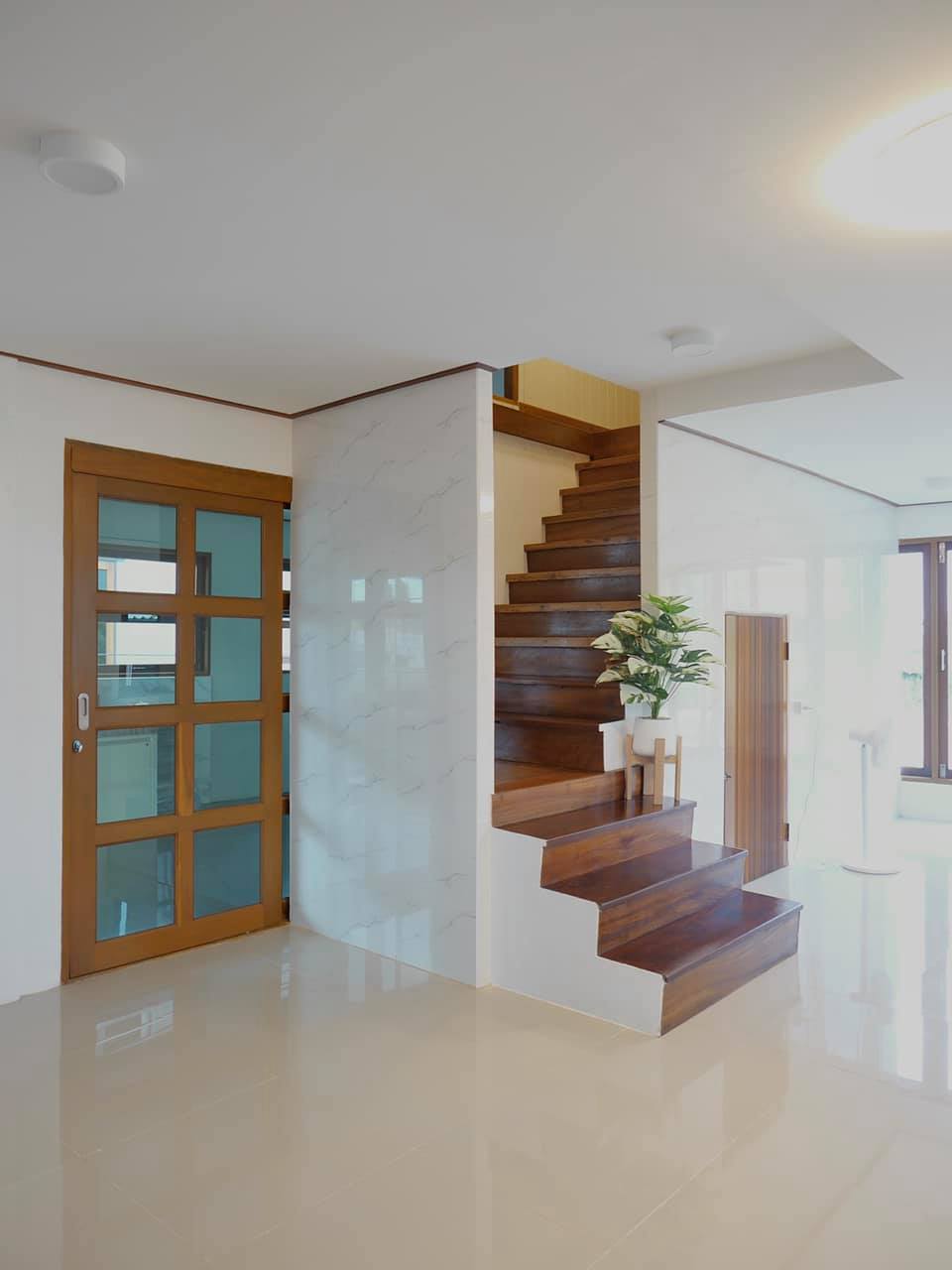 ไอเดียบ้านโมเดิร์นสองชั้น รูปที่ 20