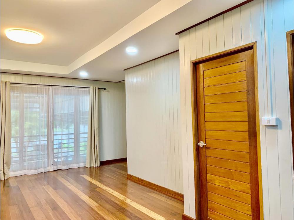 ไอเดียบ้านโมเดิร์นสองชั้น รูปที่ 26