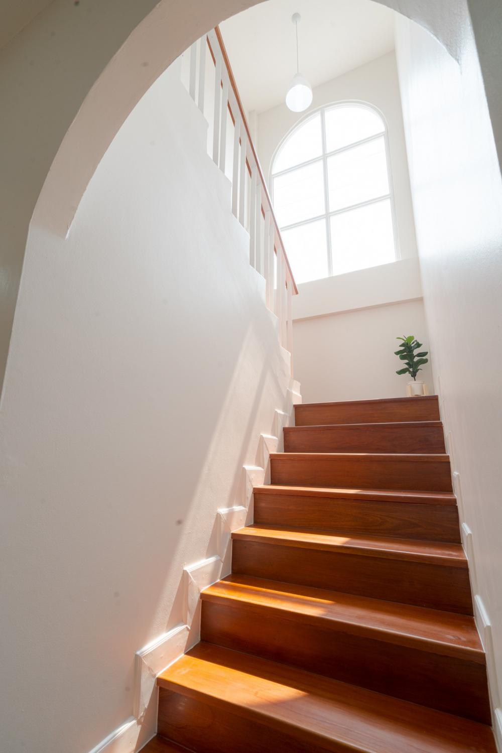 รีโนเวททาวน์เฮาส์เก่าให้เป็นบ้านสไตล์มินิมอลมูจิ รูปที่ 12