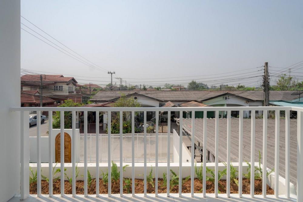 รีโนเวททาวน์เฮาส์เก่าให้เป็นบ้านสไตล์มินิมอลมูจิ รูปที่ 19