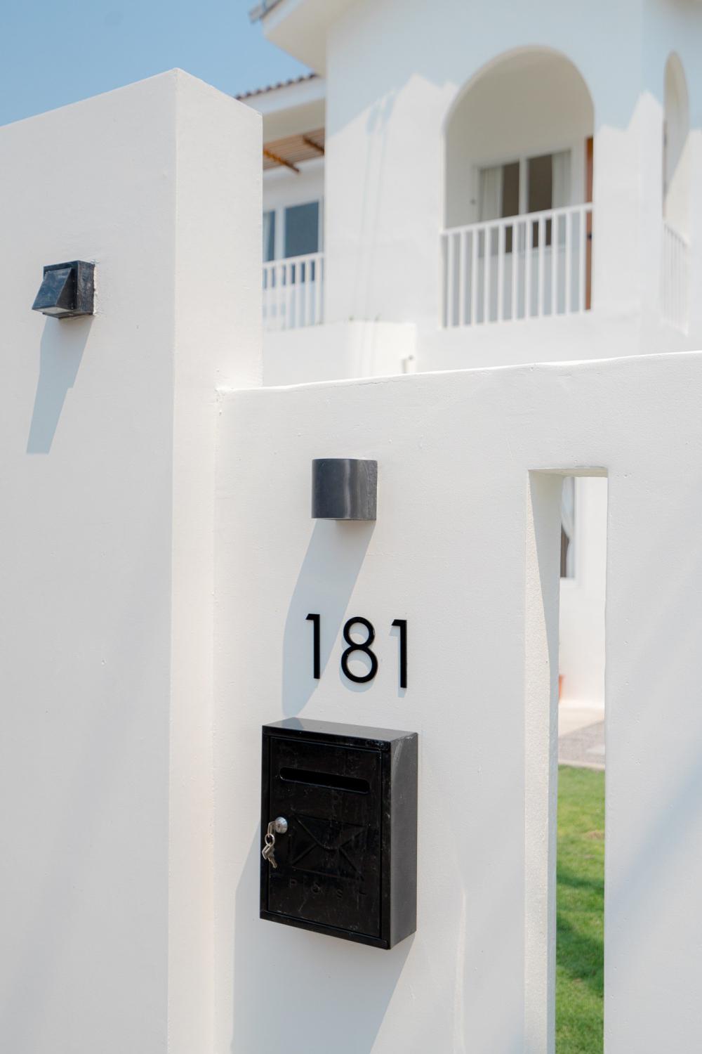 รีโนเวททาวน์เฮาส์เก่าให้เป็นบ้านสไตล์มินิมอลมูจิ รูปที่ 21