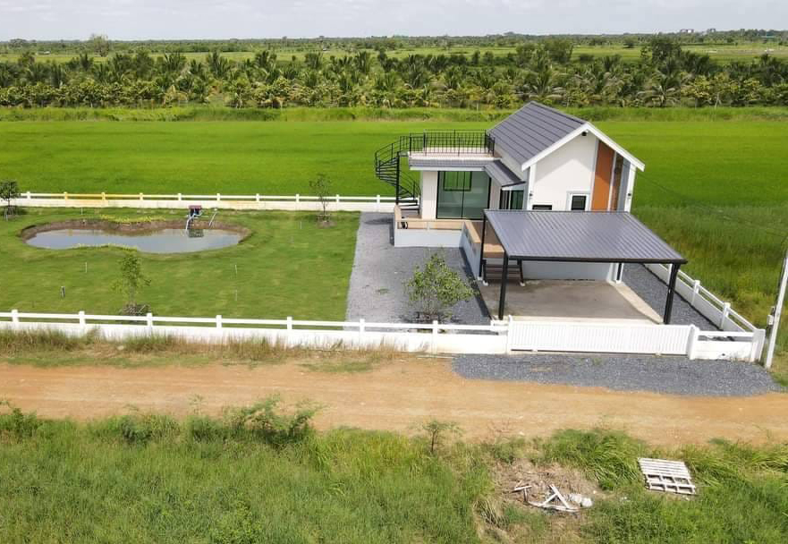 บ้านสวนนอร์ดิกมินิมอล มีดาดฟ้า บ้านสวนท่ามกลางทุ่งนา รูปที่ 5