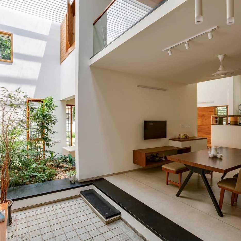 ไอเดียบ้านโมเดิร์นทรงกล่องสถาปนิกต่างชาติ  จัดสวนและพื้นที่นั่งเล่นรอบบ้าน รูปที่ 3