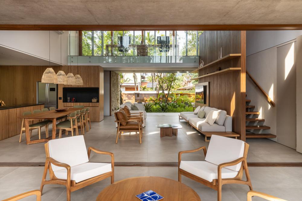 ไอเดียบ้านโมเดิร์นตกแต่งไม้ระแนง สถาปนิกต่างชาติ  รูปที่ 3