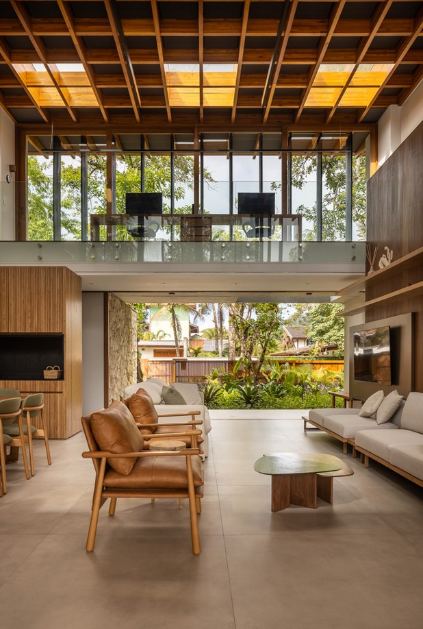ไอเดียบ้านโมเดิร์นตกแต่งไม้ระแนง สถาปนิกต่างชาติ  รูปที่ 6