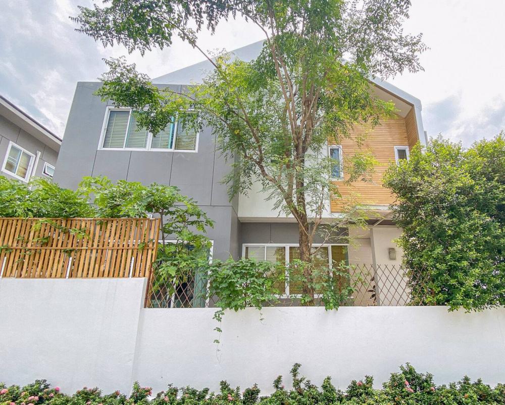 บ้านสไตล์มินิมอล 2 ชั้นที่พักที่อบอุ่น รูปที่ 16