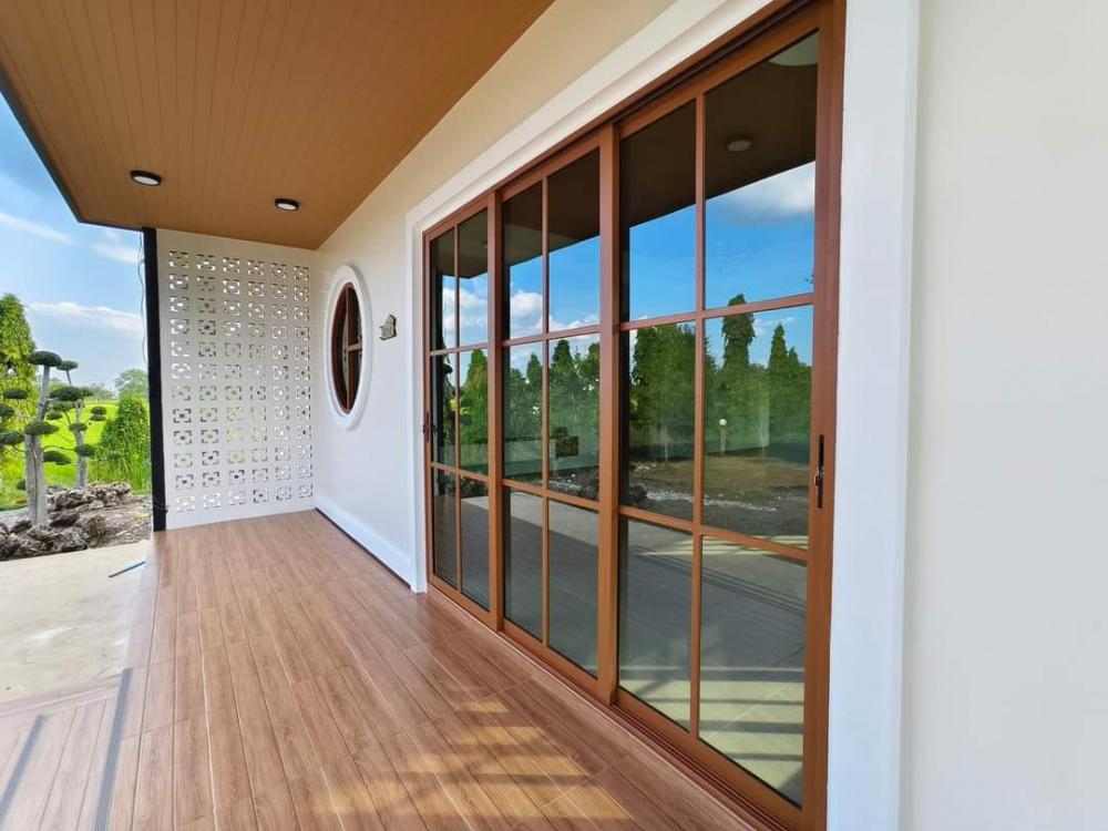 บ้านชั้นเดียว ทรงมินิมอลโมเดิร์น รูปที่ 9