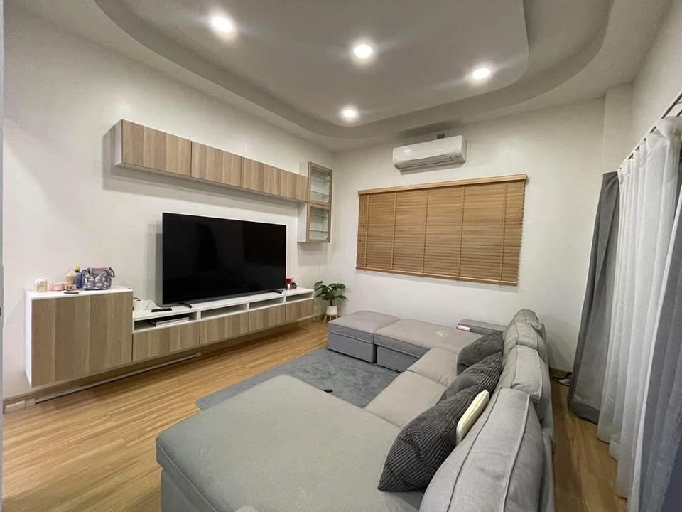 บ้านสไตล์มินิมอล ขนาด 3 ห้องนอน 2 ห้องน้ำ 1 ห้องครัว 1 ห้องรับแขก