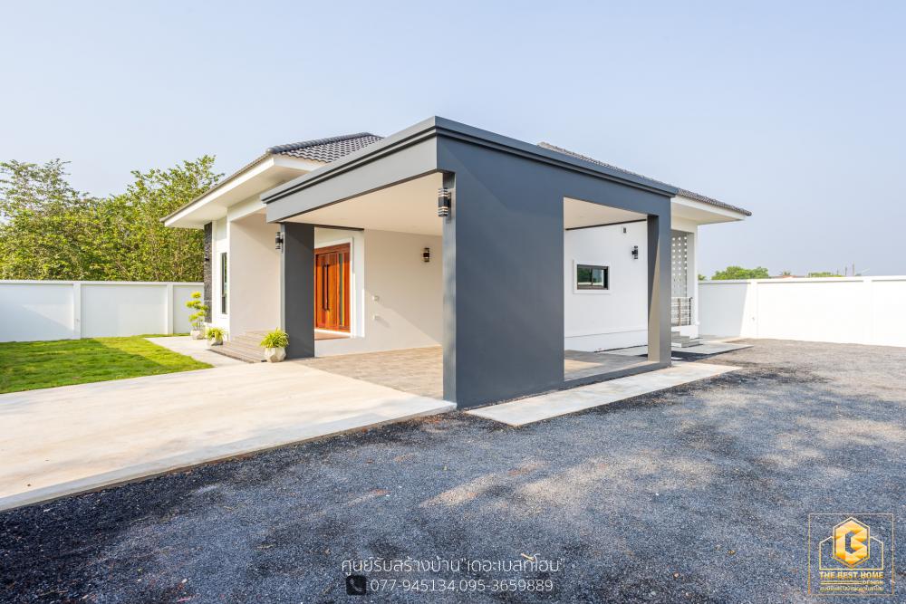 แบบบ้านปั้นหยาโมเดิร์นชั้นเดียว ขนาด 3 ห้องนอน 3 ห้องน้ำ ห้องรับแขก/นั่งเล่น 1 รับประทานอาหาร1 ห้องครัว 1 ซักล้าง 2 และโรงจอดรถ รูปที่ 11