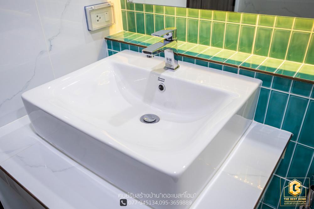 แบบบ้านปั้นหยาโมเดิร์นชั้นเดียว ขนาด 3 ห้องนอน 3 ห้องน้ำ ห้องรับแขก/นั่งเล่น 1 รับประทานอาหาร1 ห้องครัว 1 ซักล้าง 2 และโรงจอดรถ รูปที่ 32