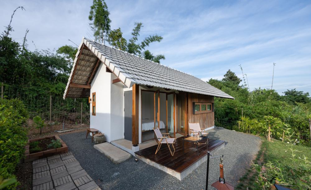 ไอเดียบ้านสวยสไตล์ญี่ปุ่นมินิมอลหลังเล็ก ตั้งอยู่บนภูสูง บรรยากาศดี บ้านอบอุ่น รูปที่ 16