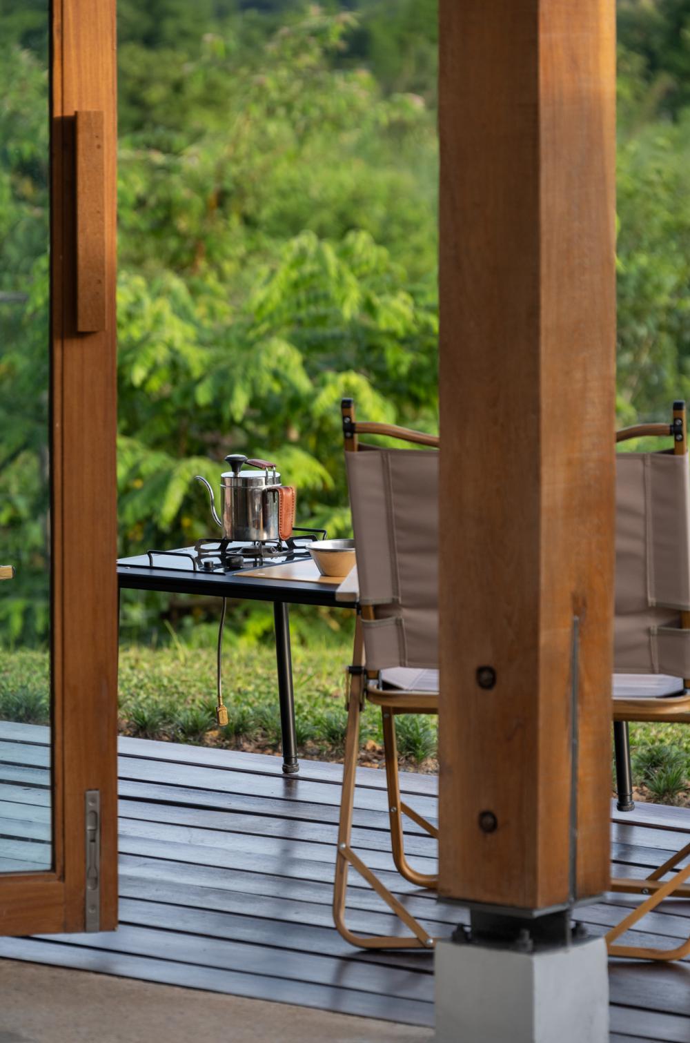 ไอเดียบ้านสวยสไตล์ญี่ปุ่นมินิมอลหลังเล็ก ตั้งอยู่บนภูสูง บรรยากาศดี บ้านอบอุ่น รูปที่ 22