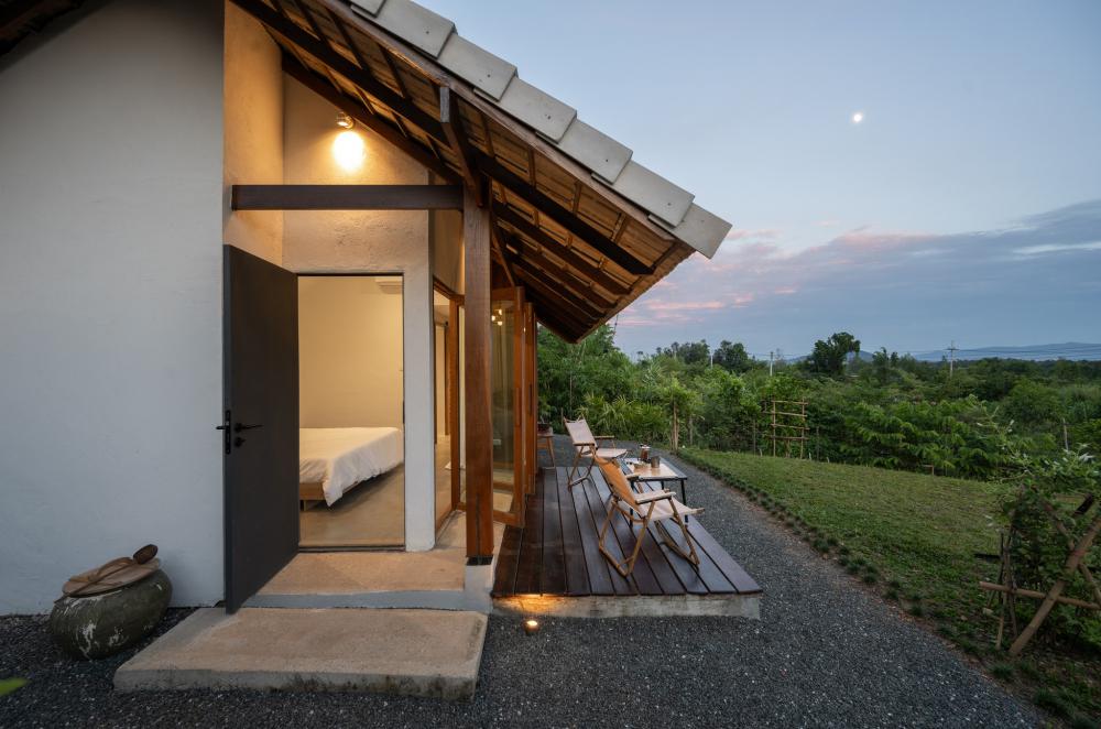 ไอเดียบ้านสวยสไตล์ญี่ปุ่นมินิมอลหลังเล็ก ตั้งอยู่บนภูสูง บรรยากาศดี บ้านอบอุ่น รูปที่ 24