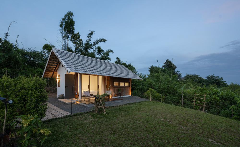 ไอเดียบ้านสวยสไตล์ญี่ปุ่นมินิมอลหลังเล็ก ตั้งอยู่บนภูสูง บรรยากาศดี บ้านอบอุ่น รูปที่ 6