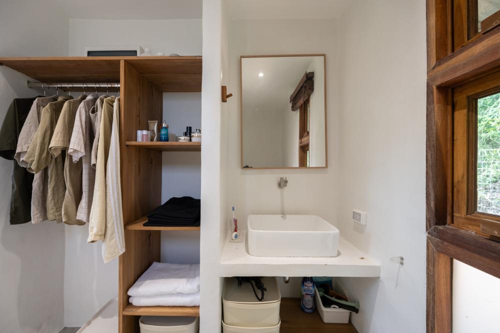 ไอเดียบ้านสวยสไตล์ญี่ปุ่นมินิมอลหลังเล็ก ตั้งอยู่บนภูสูง บรรยากาศดี บ้านอบอุ่น รูปที่ 8