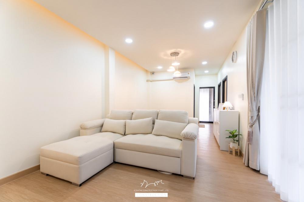 ไอเดียบ้านสไตล์ทรงกลอ่งโมเดิร์นพื้นที่กว้าง ฟังก์ชั่นครบ จัดสวนได้สวย น่าอยู่จัง รูปที่ 26