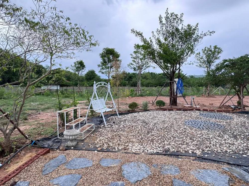 ไอเดียจัดสวนมินิมอล น่านั่งจิบกาแฟ ผ่อนคลายสบายใจ และไอเดียบ้านมินิมอล รูปที่ 12