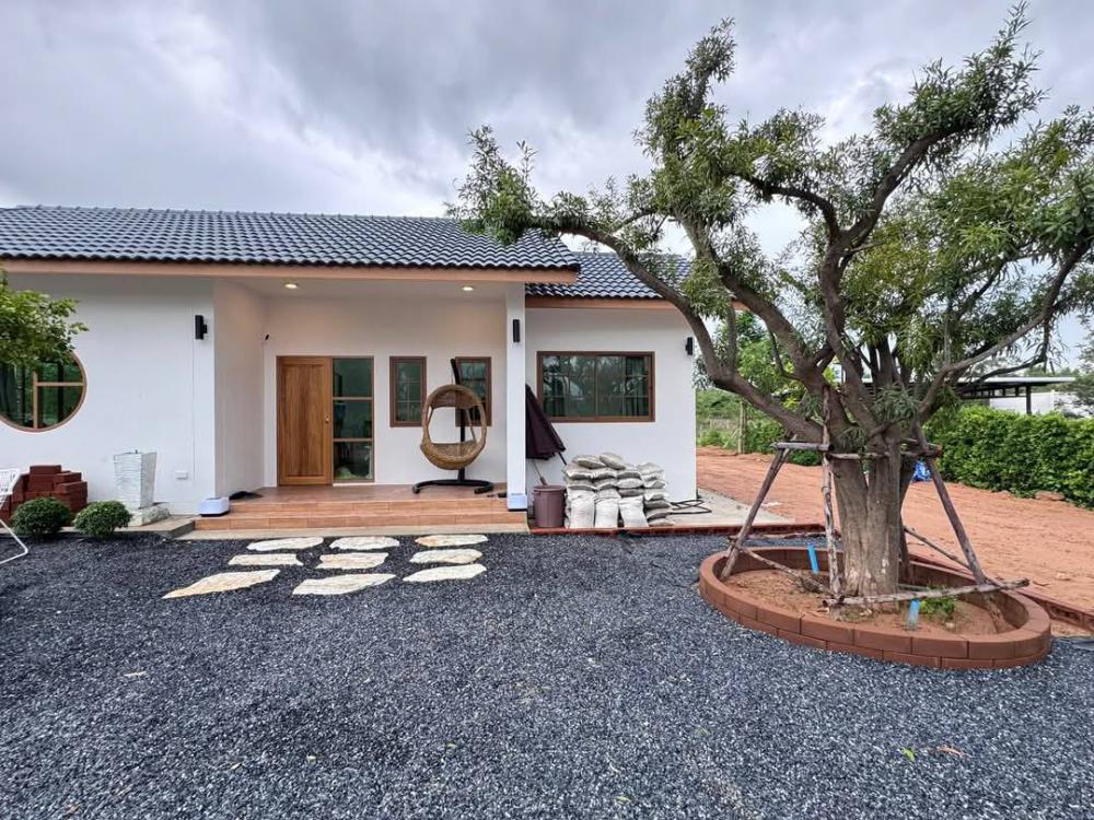 ไอเดียจัดสวนมินิมอล น่านั่งจิบกาแฟ ผ่อนคลายสบายใจ และไอเดียบ้านมินิมอล รูปที่ 3