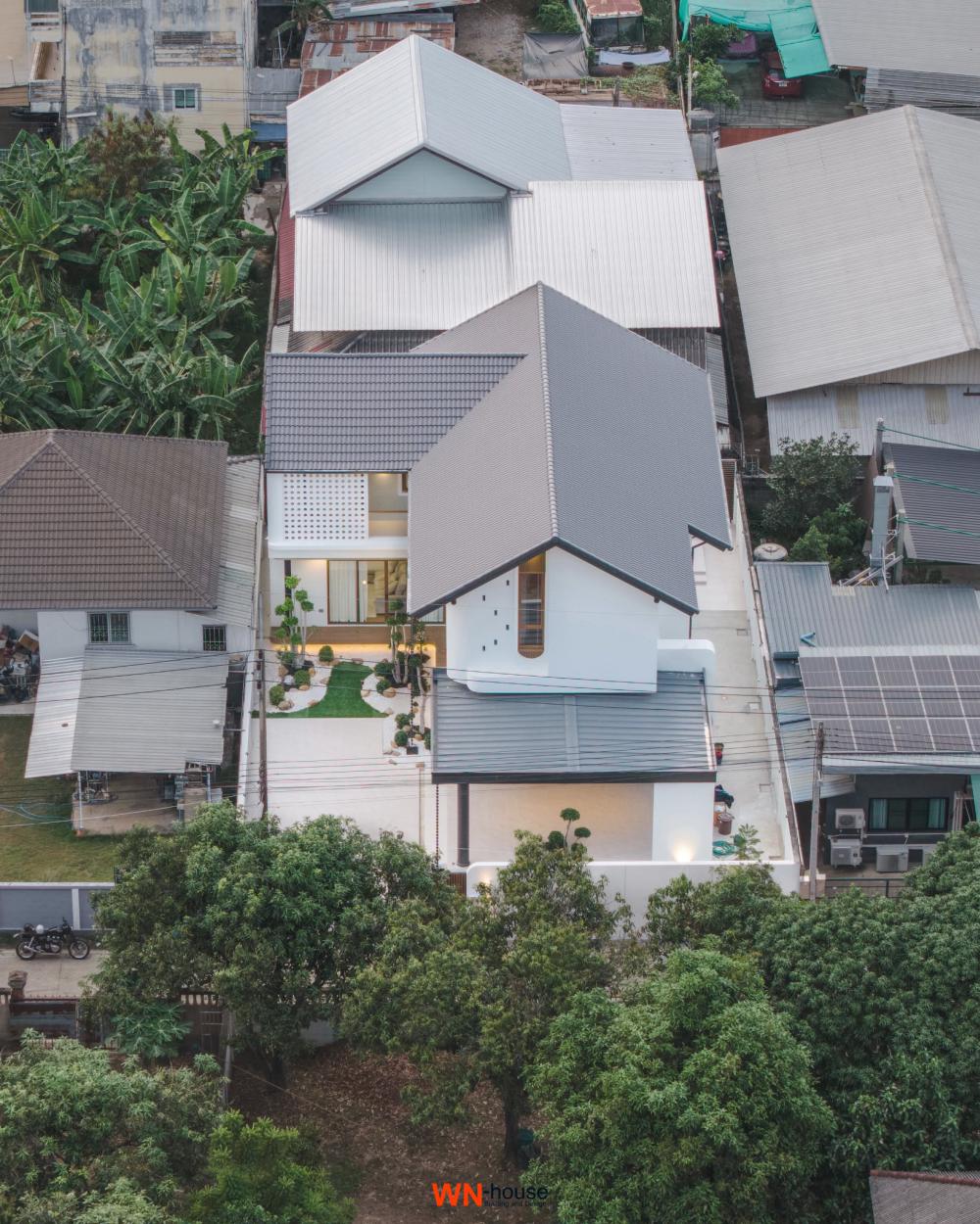 ไอเดียบ้านสวย 2 ชั้น สไตล์มินิมอล รูปที่ 3