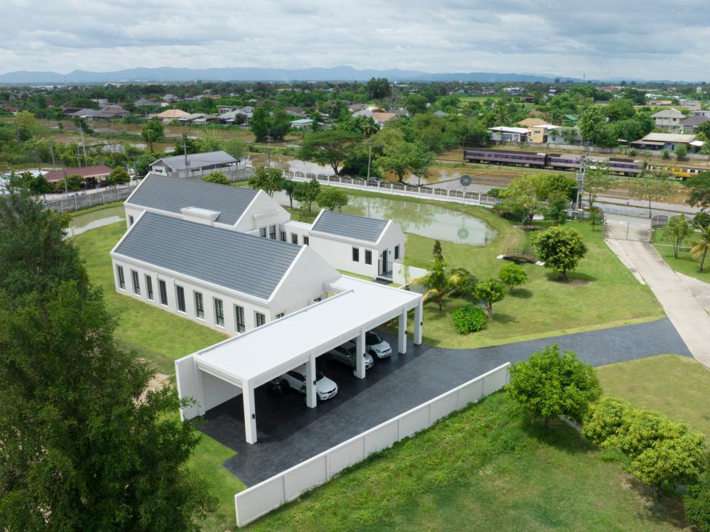 Baan Moo Lampang พื้นที่ใช้สอย​ 650 ตารางเมตร รูปที่ 3