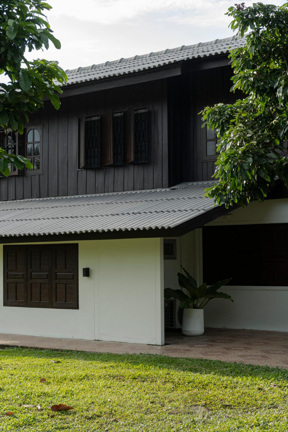 รีโนเวทบ้านพักอาศัย บ้านสไตล์ชนบทสมัยใหม่ รูปที่ 40