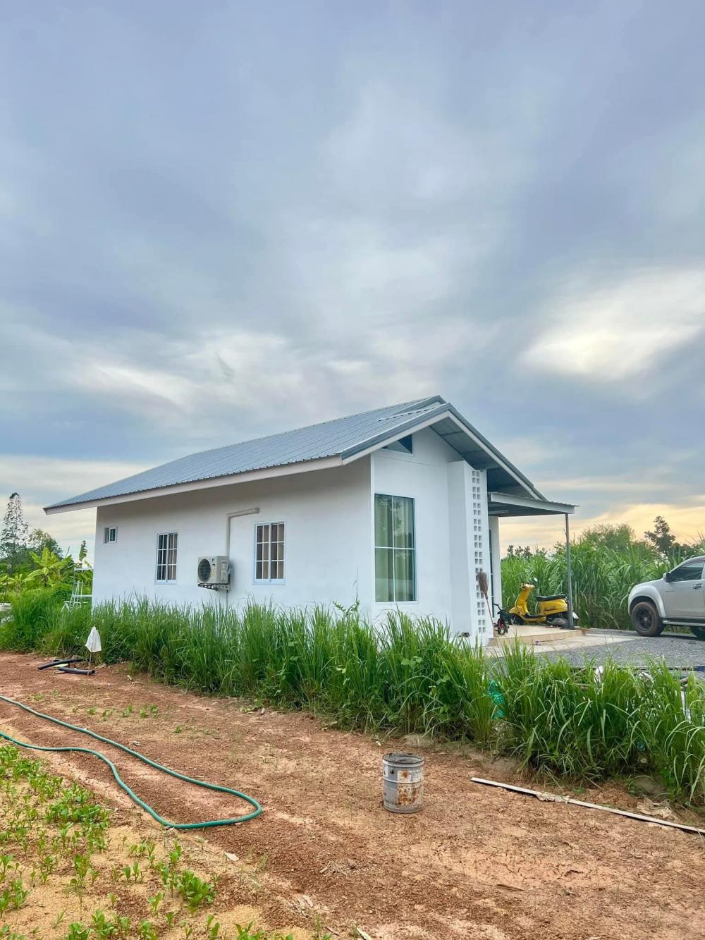 บ้านขนาดเล็กขนาด 2 ห้องนอน 1 ห้องน้ำ 1 ห้องโถง 1 ห้องครัว งบ 2.8 แสนบาท รูปที่ 2